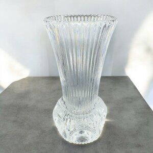 Fostoria Ribbed Thumbprint Melissa Pattern Clear Glass Crystal Vase Vintage